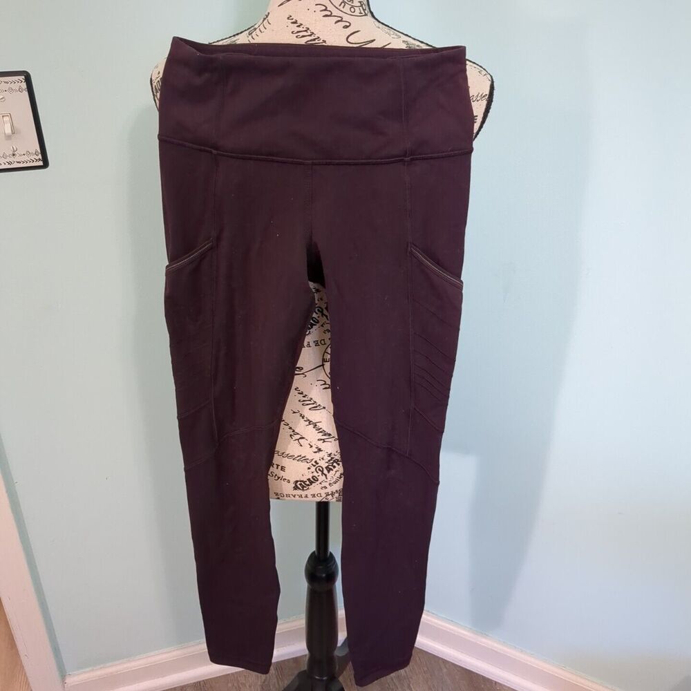Lululemon Fresh Tracks Black Cherry 28" Tights Size 4